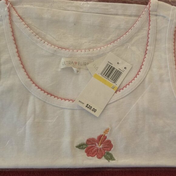 NWT Ultra Flirt Juniors' Embroidered Tank Top - Picture 2 of 2